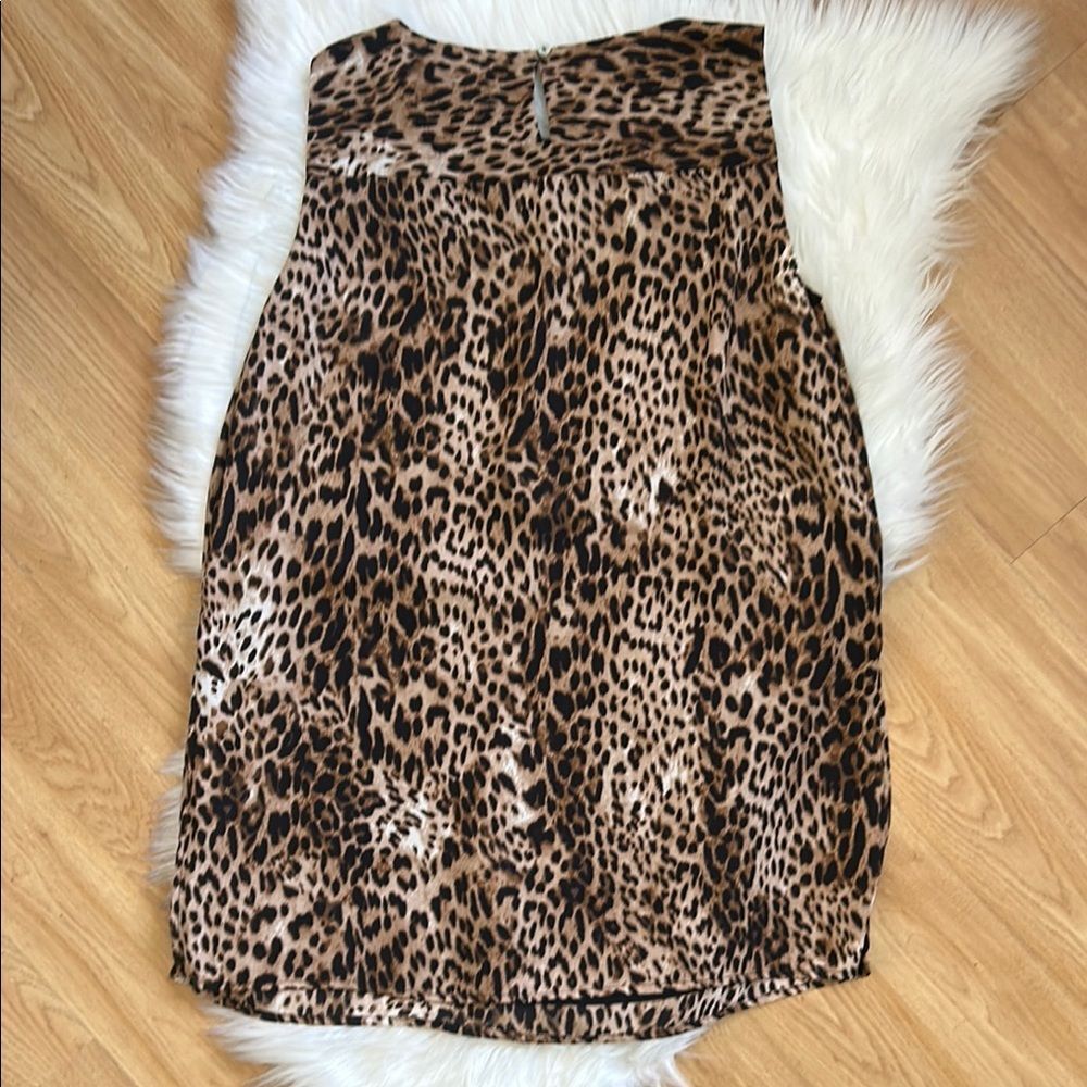 Chico’s Blouse Leopard Print Sleeveless Top Size 1 Medium or 8 - Picture 4 of 5